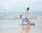 MẶC GÌ KHI CHỤP HÌNH CƯỚI NGOẠI CẢNH CHO ĐẸP?